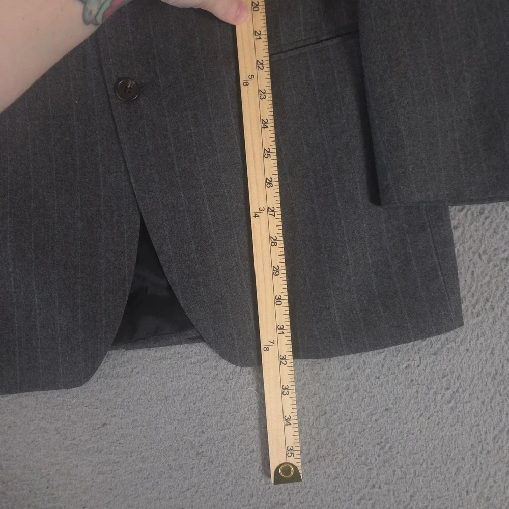 VINTAGE Chaps Ralph Lauren 2-Piece Suit Mens 40R Pants 34x34 Pinstripe Wool 90s